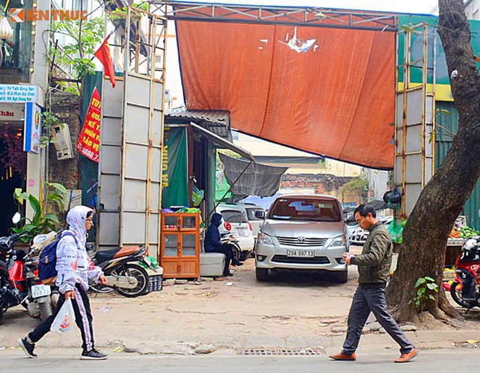 Khu “đất vàng” Hà Nội được bán gần 500 triệu/m2 - Ảnh 6. Khu “đất vàng” Hà Nội được bán gần 500 triệu/m2 - Ảnh 6.