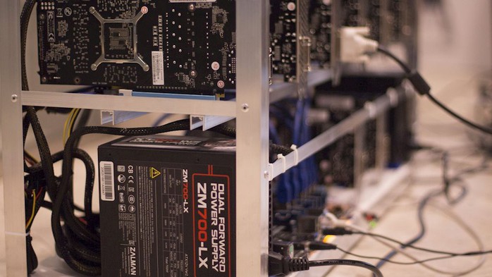 Cuộc sống bí mật của những sinh viên đào Bitcoin trong ký túc xá - Ảnh 1. Cuộc sống bí mật của những sinh viên đào Bitcoin trong ký túc xá - Ảnh 1.