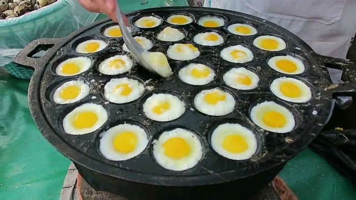 12 món ngon ứa nước miếng ở chợ đêm Bangkok - Ảnh 6.