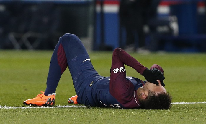 Neymar nghỉ 6 tuần, lỡ đại chiến Real  - Ảnh 1.