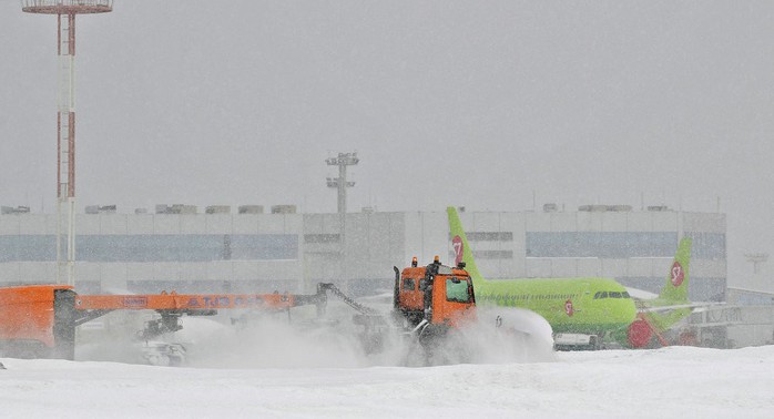 Moscow hứng chịu lượng tuyết rơi trăm năm mới có một lần - Ảnh 3.