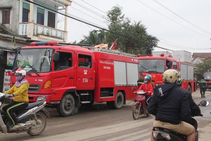 Người phụ nữ 53 tuổi tử vong nghi do tự thiêu - Ảnh 1.