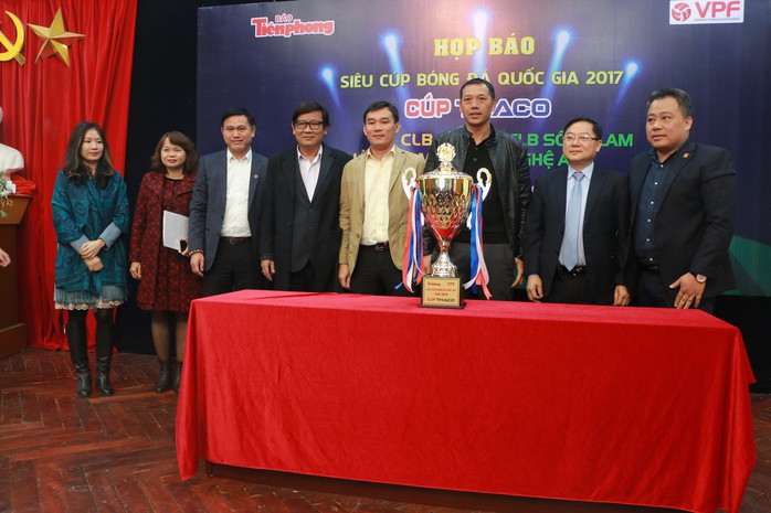 Văn Đức, Xuân Mạnh U23 Việt Nam đối đầu Quả bóng vàng Đinh Thanh Trung - Ảnh 2.