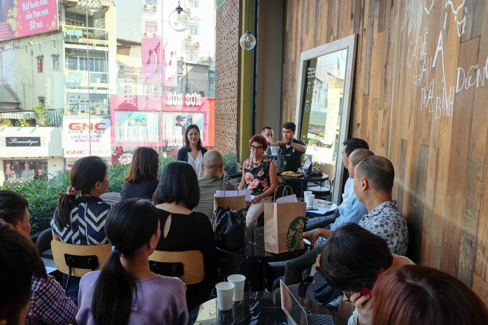 Starbucks tập trung đưa cà phê Đà Lạt vào chế biến - Ảnh 2. Starbucks tập trung đưa cà phê Đà Lạt vào chế biến - Ảnh 2.