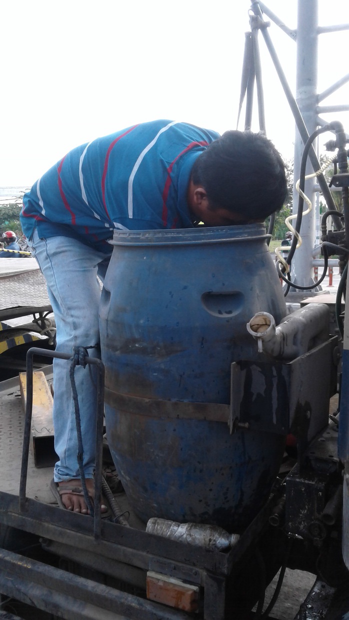 Tài xế dùng đủ các “chiêu” phản ứng BOT Cần Thơ – Phụng Hiệp - Ảnh 3. Tài xế dùng đủ các “chiêu” phản ứng bóng đá tỷ lệ kèo nhà cái Cần Thơ – Phụng Hiệp - Ảnh 3.