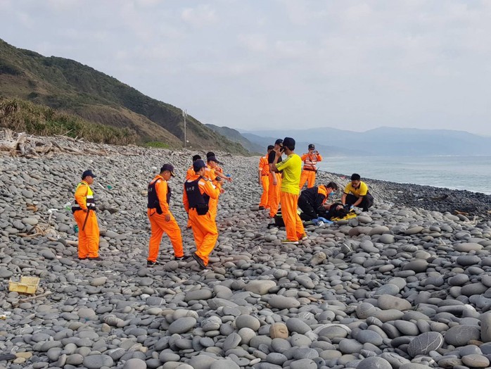 Vượt biển, hai người Việt chết đuối ở Đài Loan - Ảnh 1.