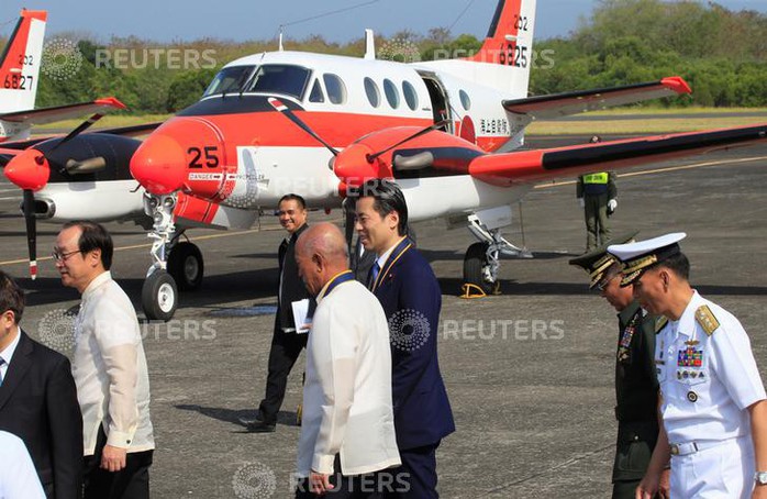 Philippines dùng máy bay Nhật Bản tuần tra bãi cạn Scarborough - Ảnh 1.