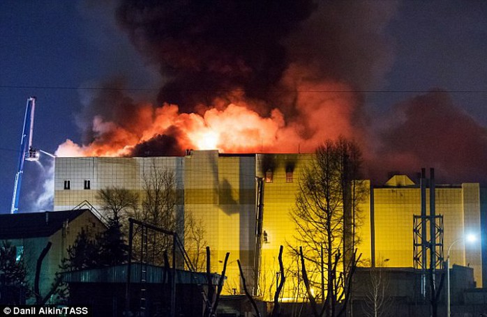 Nga: Cháy trung tâm mua sắm, 53 người thiệt mạng - Ảnh 1.