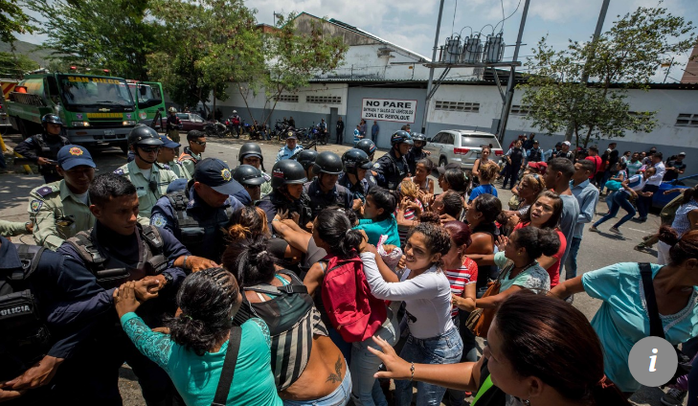 Bạo động ở Venezuela, 68 người thiệt mạng - Ảnh 2.