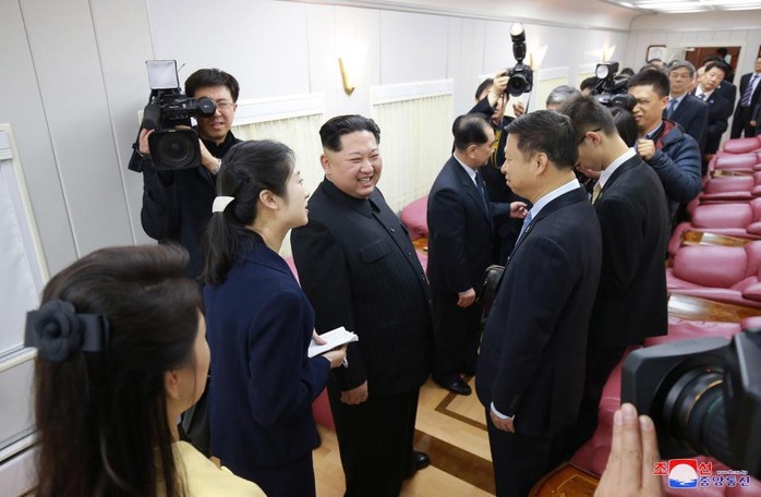 Nội thất xa hoa trong con tàu của ông Kim Jong-un - Ảnh 3.