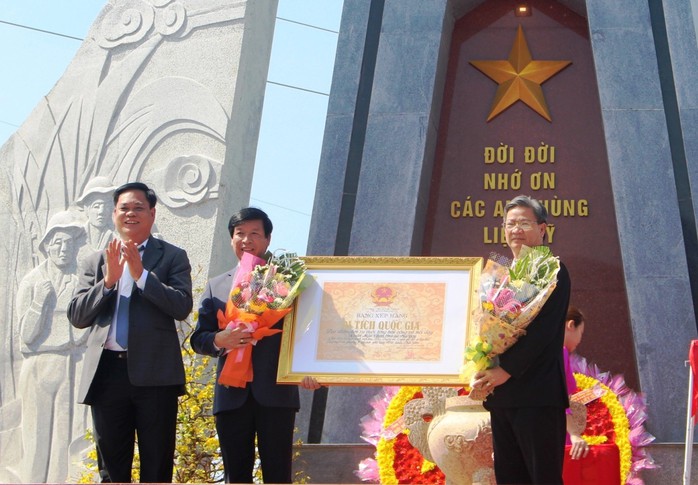 Phú Yên đón nhận bằng di tích lịch sử quốc gia địa điểm Tổng tiến công xuân Mậu Thân - Ảnh 1.