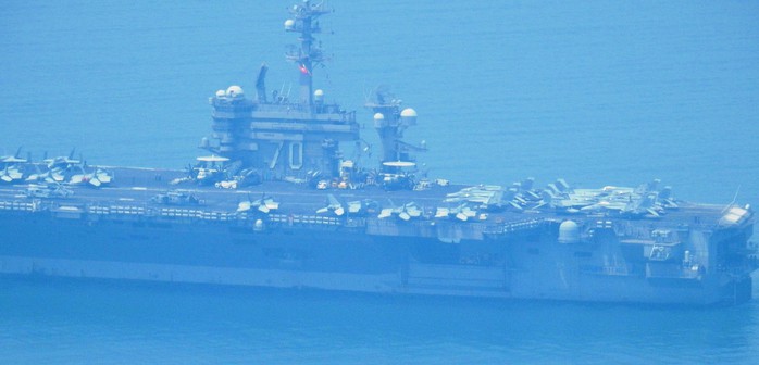 Tàu sân bay USS Carl Vinson đã vào vùng biển cảng Tiên Sa - Ảnh 5.