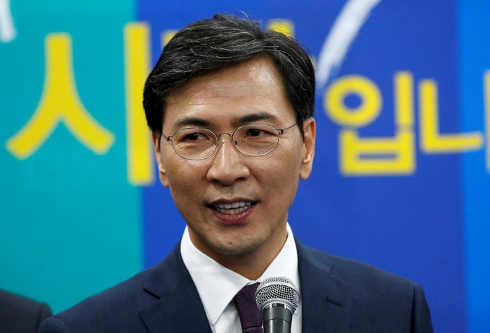 Hàn Quốc: Ngôi sao chính trị từ chức vì cưỡng hiếp thư ký - Ảnh 1.
