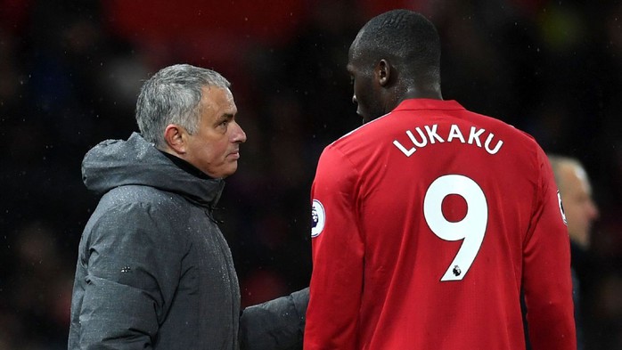 Lukaku: Mourinho coi tôi như một thị vệ  - Ảnh 1.