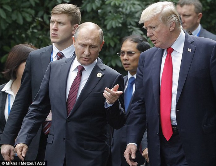 Hé lộ bức thư bí ẩn trong chiếc hộp đen Tổng thống Putin gởi ông Trump - Ảnh 2.