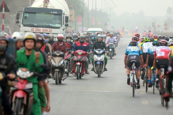 Loic Deriac mất cơ hội tranh áo vàng - Ảnh 1.