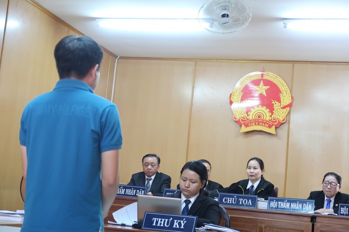 Nhân viên khoa Dược Bệnh viện Nguyễn Tri Phương tham ô 1,06 tỉ đồng - Ảnh 1.