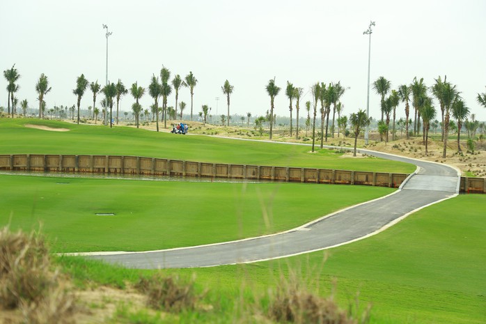 Cuốn hút sân golf phong cách bờ kè đầu tiên tại châu Á - Ảnh 5. Cuốn hút sân golf phong cách bờ kè đầu tiên tại châu Á - Ảnh 5.