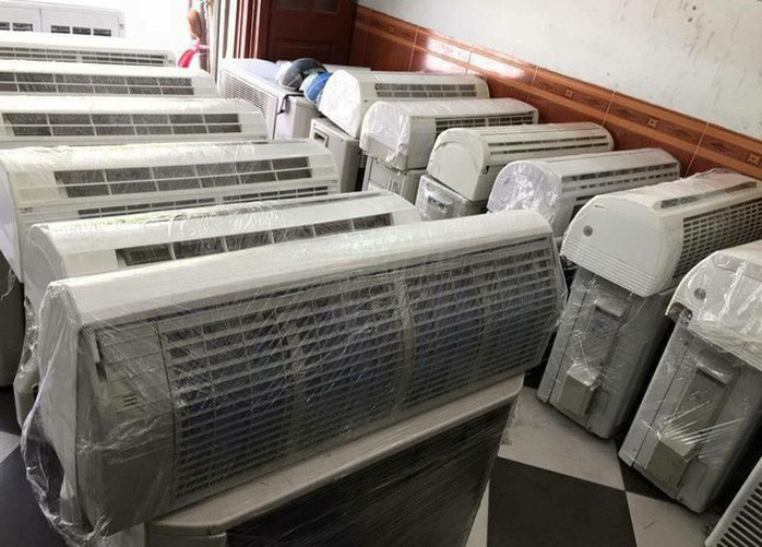 Buôn điều hòa cũ của Nhật, rủi ro cao nhưng lãi đậm - Ảnh 1. Buôn điều hòa cũ của Nhật, rủi ro cao nhưng lãi đậm - Ảnh 1.