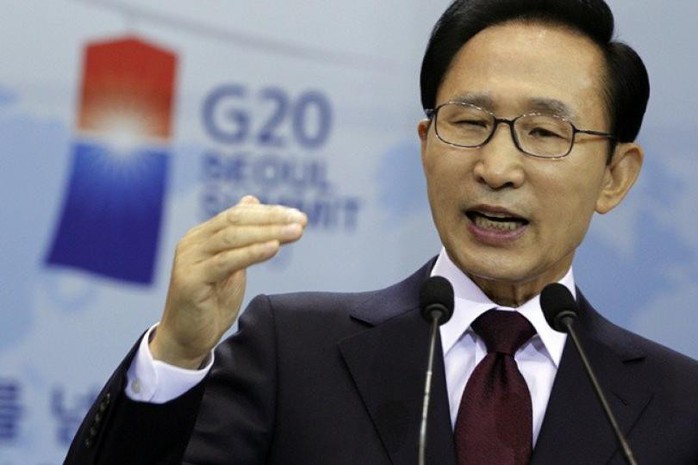 Thêm một cựu tổng thống Hàn Quốc bị buộc tội tham nhũng - Ảnh 1.