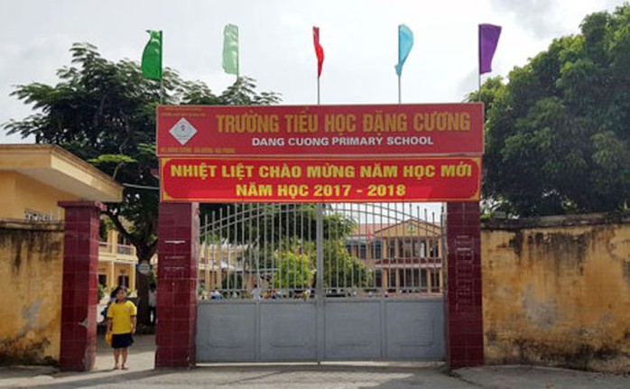 Bắt tạm giam nguyên hiệu trưởng lạm thu đầu năm học - Ảnh 1.