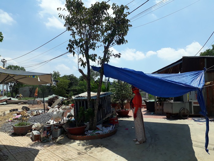 Vụ xây nhà trên đất người khác ở Biên Hòa: Tháo dỡ căn nhà trái phép - Ảnh 1.