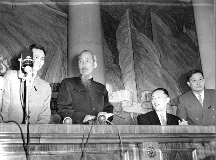 Chuyến đi Nga lịch sử của Chủ tịch Hồ Chí Minh - Ảnh 3.