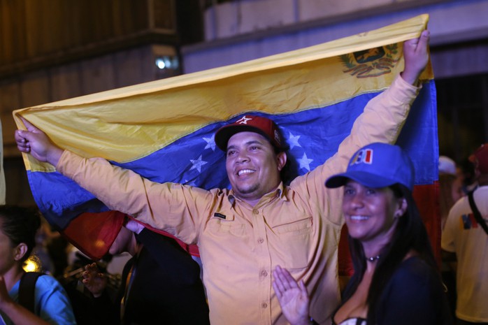 Bầu cử Venezuela: Ông Maduro bất chiến tự nhiên thành - Ảnh 5.