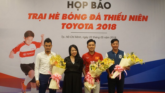 Lê Huỳnh Đức và Phan Thanh Bình quản lý trại sinh nhí - Ảnh 2.