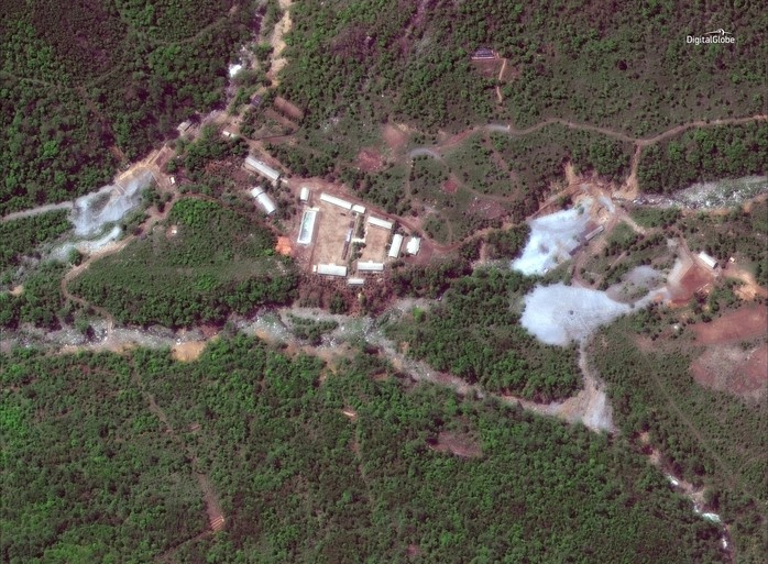 Triều Tiên phá hủy bãi thử hạt nhân Punggye-ri - Ảnh 1.