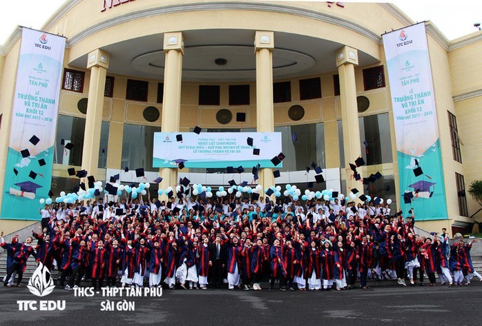 Lễ tri ân và trưởng thành của học sinh trường THCS - THPT Tân Phú - Ảnh 4.