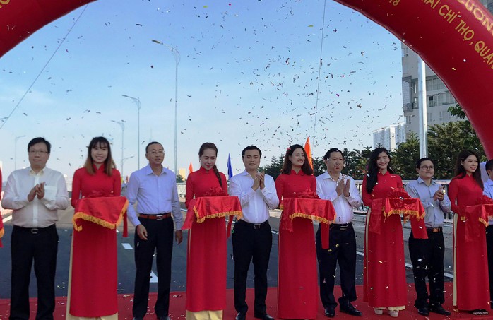 TP HCM: Cầu qua đảo Kim Cương chính thức thông xe - Ảnh 5.