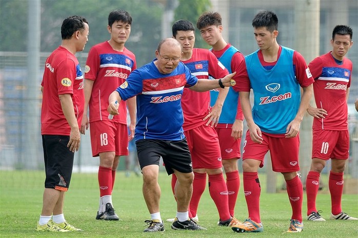 Gặp toàn Tây Á, HLV Park Hang Seo lại mơ chinh phục Asian Cup 2019 - Ảnh 1.
