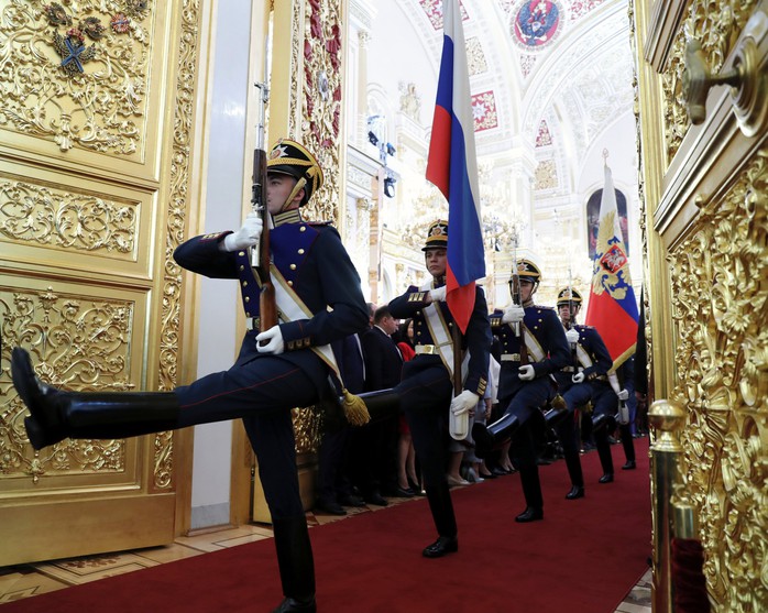 2018-05-07t100531z_631672443_rc127eabf250_rtrmadp_3_russia-putin-inauguration