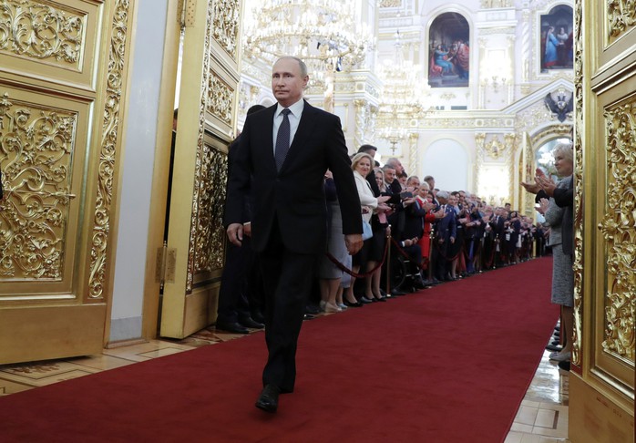 2018-05-07t101052z_300860263_rc114523f590_rtrmadp_3_russia-putin-inauguration