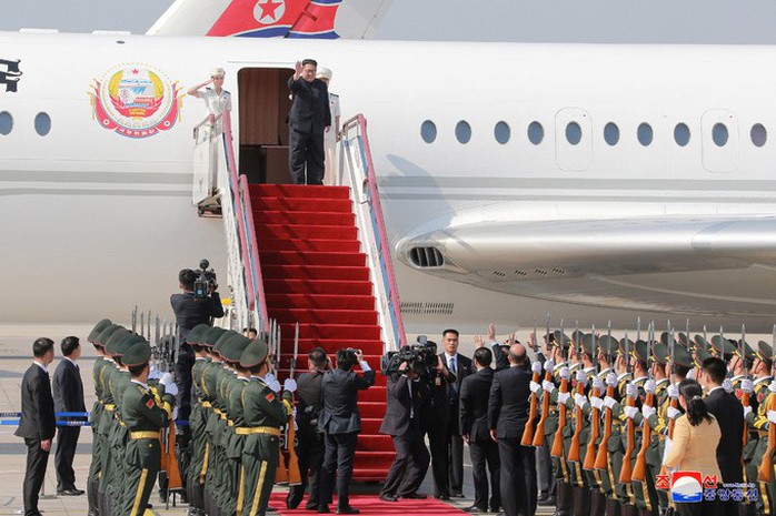Ông Kim sang Trung Quốc, ngoại trưởng Mỹ đến Triều Tiên - Ảnh 6.