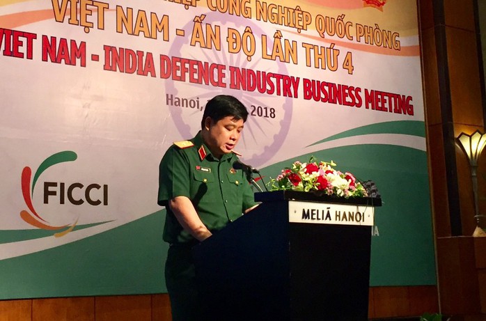 Nữ Bộ trưởng Quốc phòng Ấn Độ duyệt Đội Danh dự Quân đội nhân dân Việt Nam - Ảnh 4.