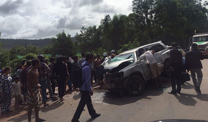 Vợ chồng hoàng thân Campuchia bị tông xe, 1 người thiệt mạng - Ảnh 1.