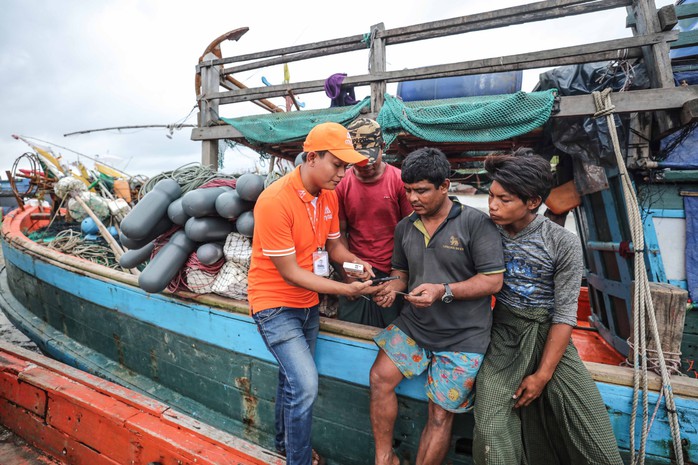 Viettel đạt 1 triệu thuê bao sau 10 ngày khai trương tại Myanmar - Ảnh 4.