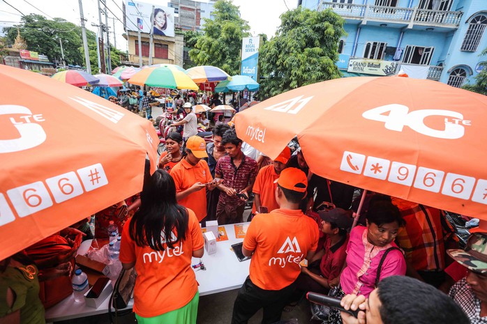 Viettel đạt 1 triệu thuê bao sau 10 ngày khai trương tại Myanmar - Ảnh 3.