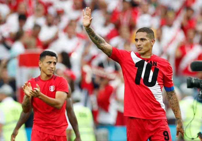 Peru tước vé của Úc, khán giả la ó trận hòa 0-0 - Ảnh 4.