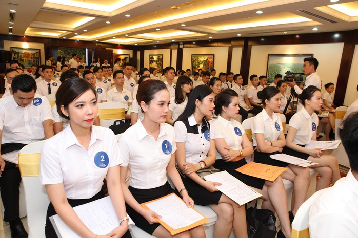 Tập đoàn FLC hợp tác ĐH Bách Khoa phát triển nguồn nhân lực - Ảnh 2. Tập đoàn FLC hợp tác ĐH Bách Khoa phát triển nguồn nhân lực - Ảnh 2.