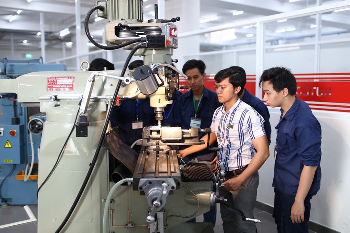 Giải mã lý do nhiều sinh viên HUTECH có việc làm ngay khi đang học - Ảnh 1. Giải mã lý do nhiều sinh viên HUTECH có việc làm ngay khi đang học - Ảnh 1.