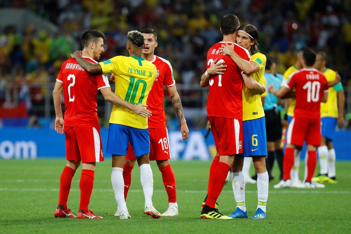 Không cho Serbia tạo sốc, Brazil cùng Thụy Sĩ vào vòng 1/8 - Ảnh 5.