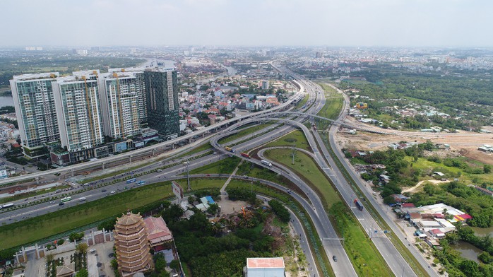 Cơ hội đầu tư căn hộ ven sông ở khu Đông thành phố - Ảnh 1.