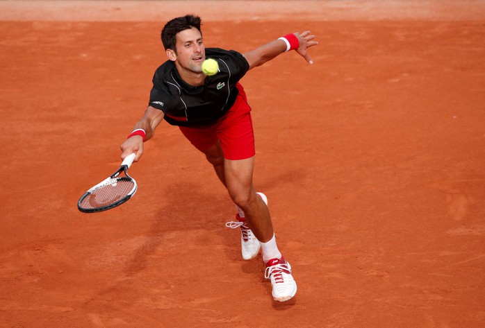 Trở lại mạnh mẽ tại Roland Garros 2018, Djokovic vào tứ kết - Ảnh 3.