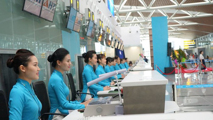 Cao điểm hè, Vietnam Airlines cung ứng 4,5 triệu chỗ đường bay nội địa - Ảnh 1.