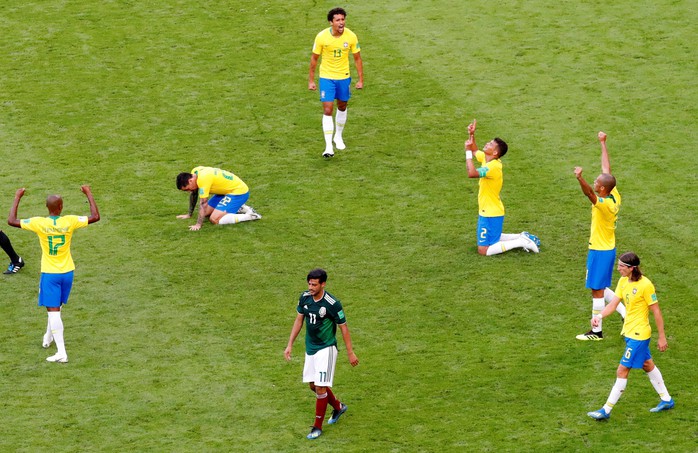 Neymar tuyên bố sung sức sau khi giúp Brazil hất văng Mexico - Ảnh 5.