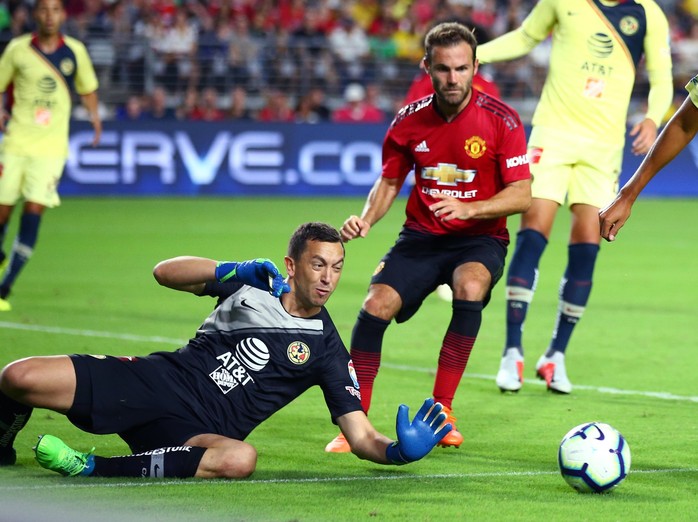 Juan Mata ghi bàn, M.U hòa may mắn trên đất Mỹ - Ảnh 3.