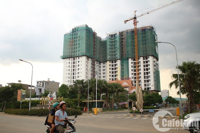 Đỏ mắt tìm nhà bình dân - Ảnh 1. Đỏ mắt tìm nhà bình dân - Ảnh 1.